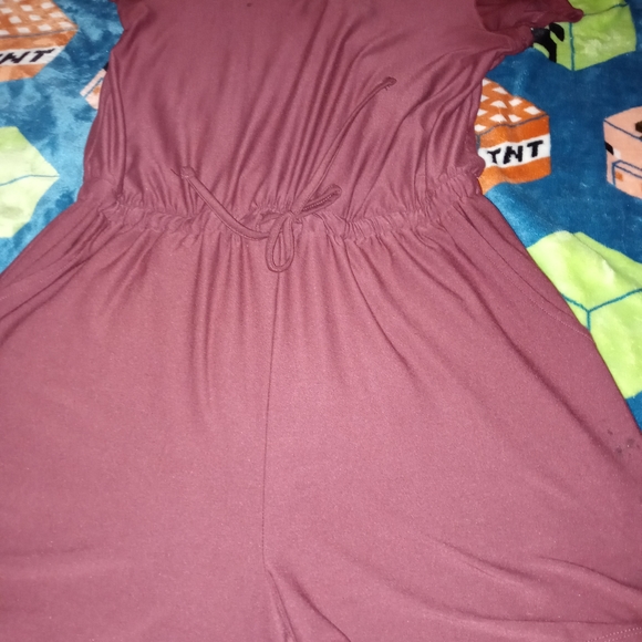 Romper - Picture 4 of 5